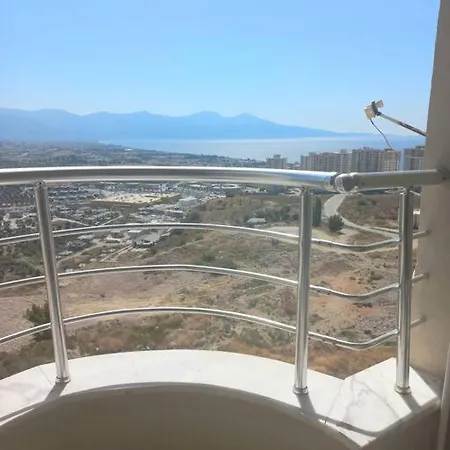 In Kusadasi, Turkey, 3 Apartment Kusadasi